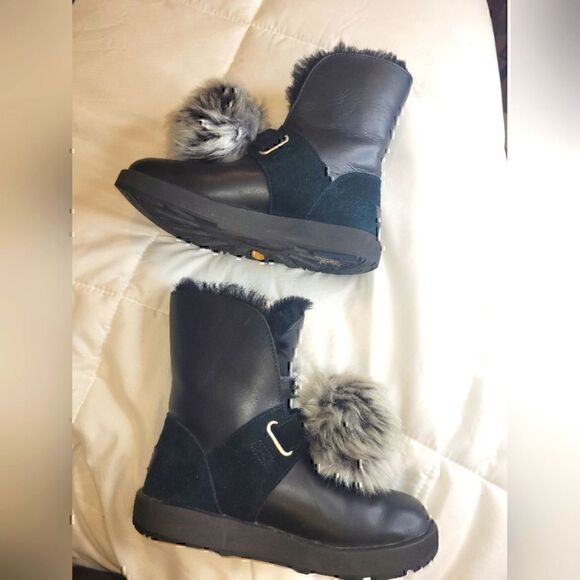 UGG Isley Weatherproof Leather Boots Pom Pom Size 6.5, black.  - Picture 1 of 5